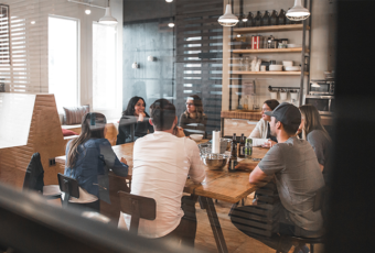reporting vs analytics in call centers